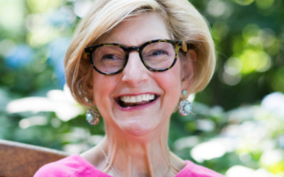 Turning the Page: Leslie Hooton ’80
